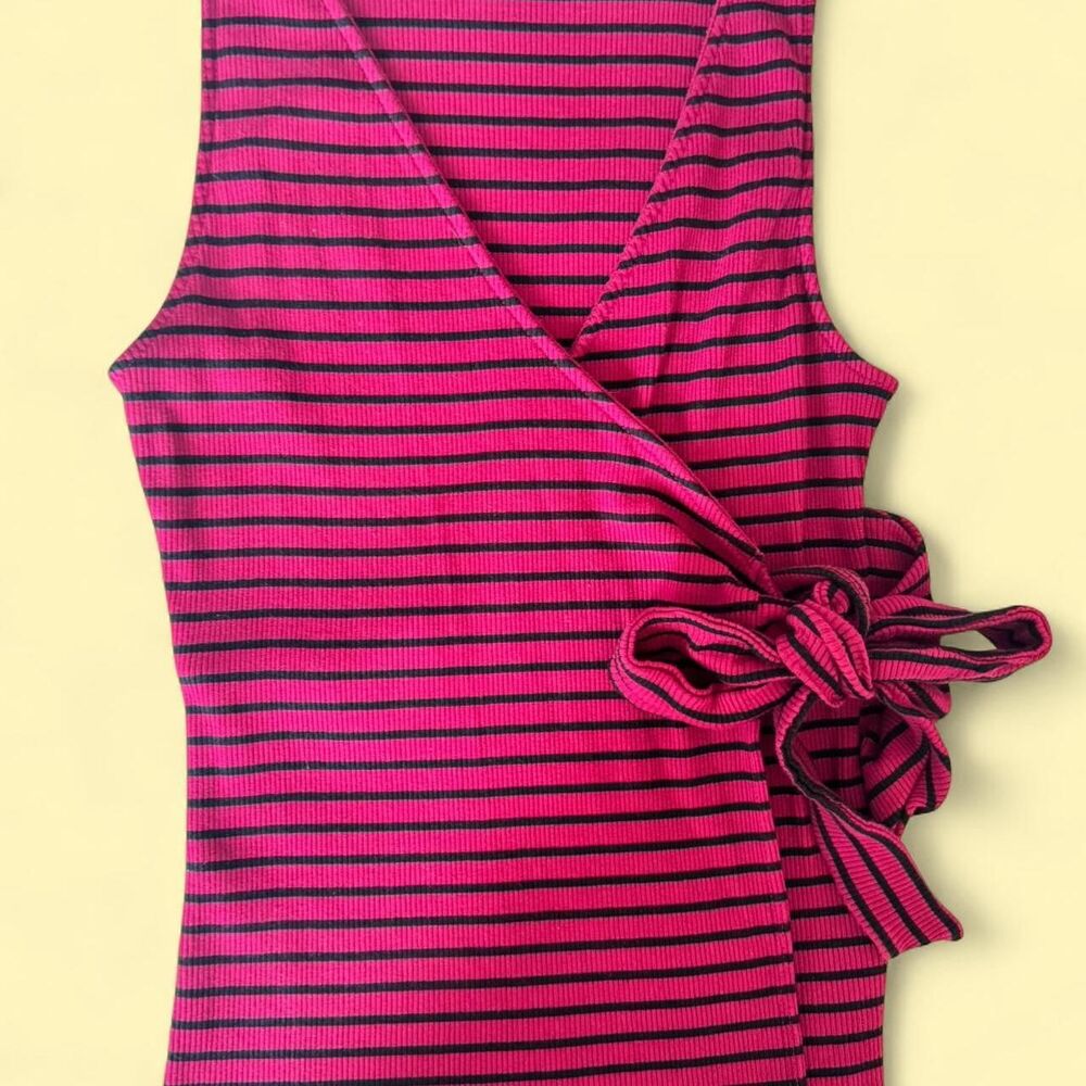 Express Women's Pink and Black Blouse